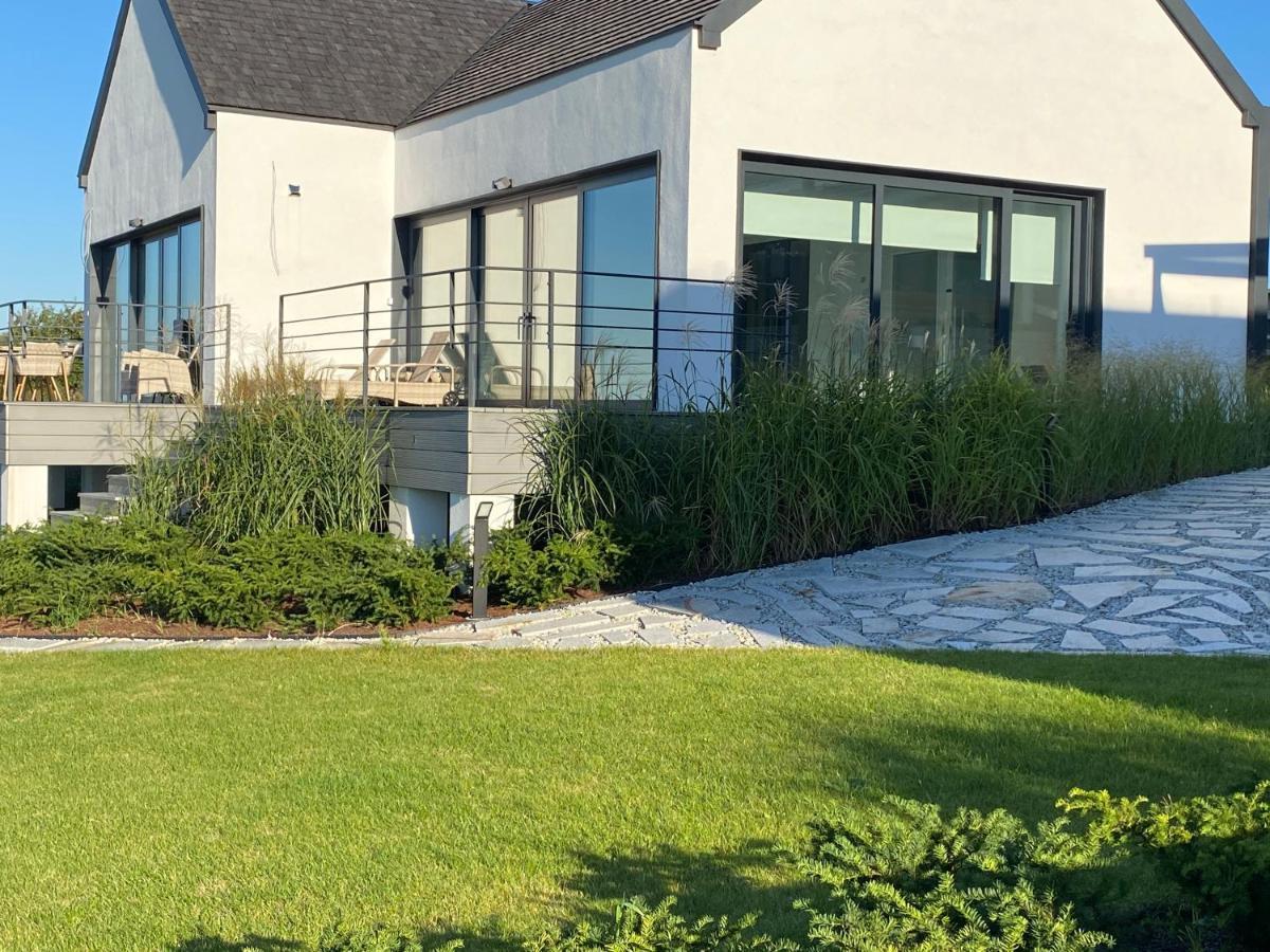 Villa Relax With Swimming Pool And Mountain View Bukow Eksteriør bilde