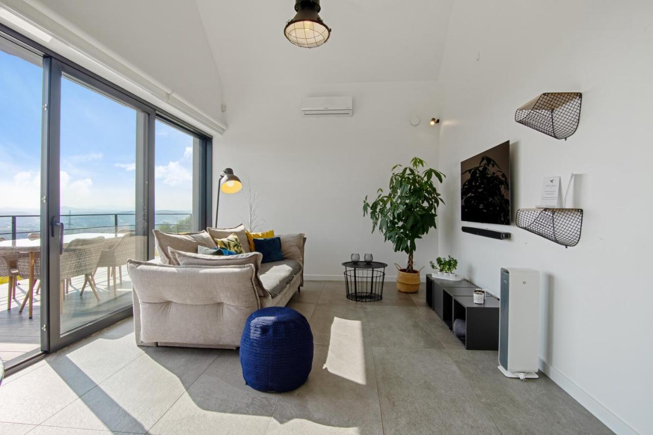 Villa Relax With Swimming Pool And Mountain View Bukow Eksteriør bilde