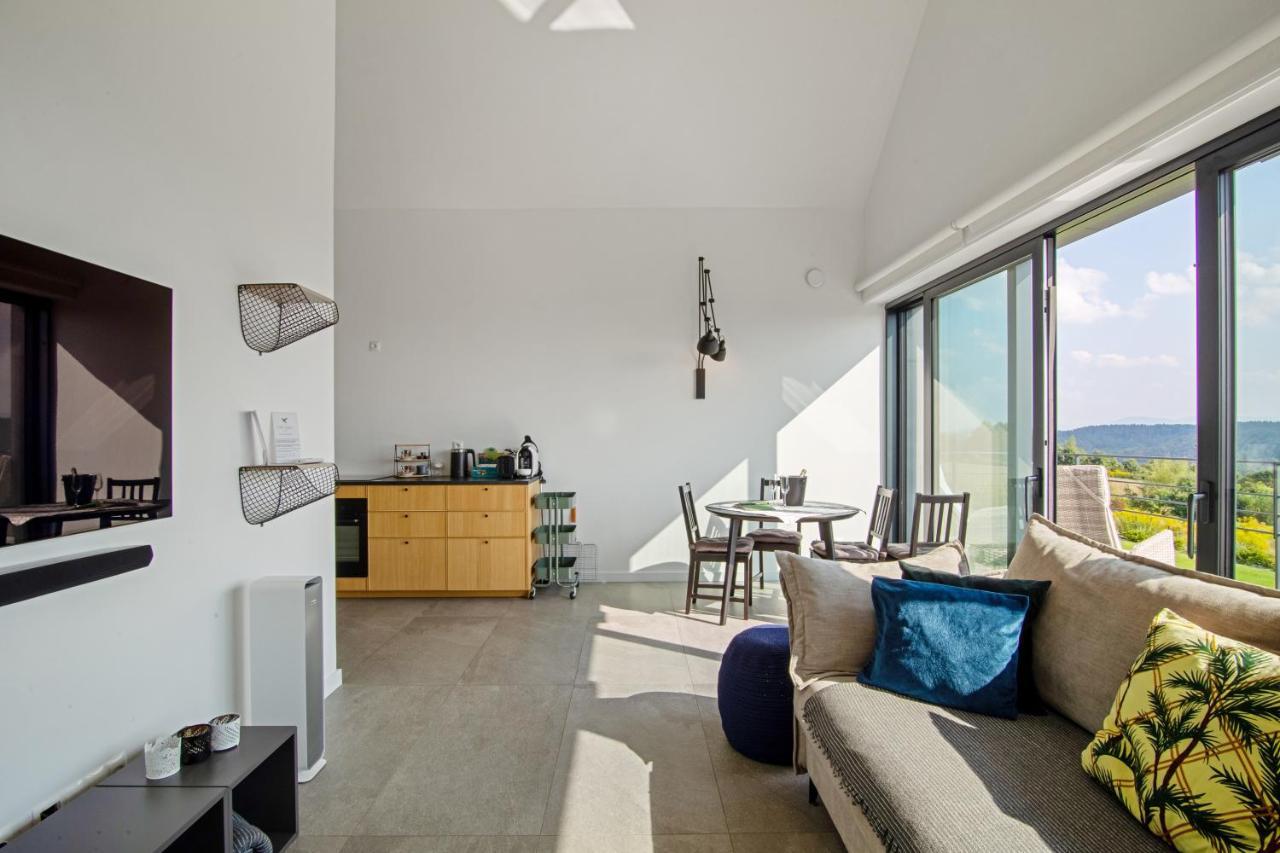 Villa Relax With Swimming Pool And Mountain View Bukow Eksteriør bilde