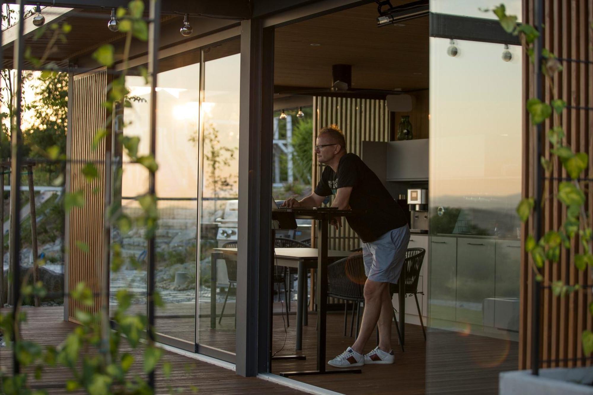 Villa Relax With Swimming Pool And Mountain View Bukow Eksteriør bilde