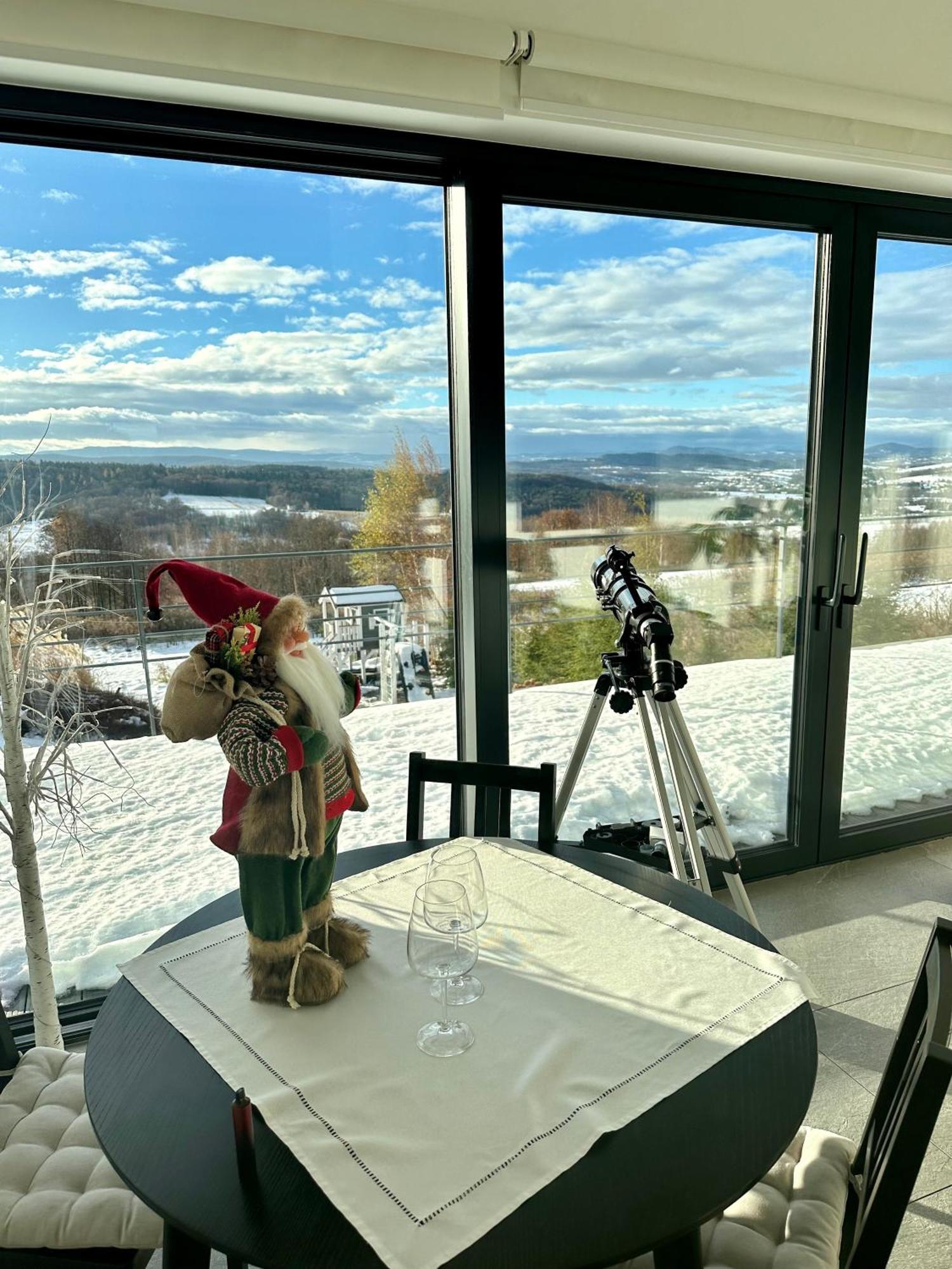 Villa Relax With Swimming Pool And Mountain View Bukow Eksteriør bilde